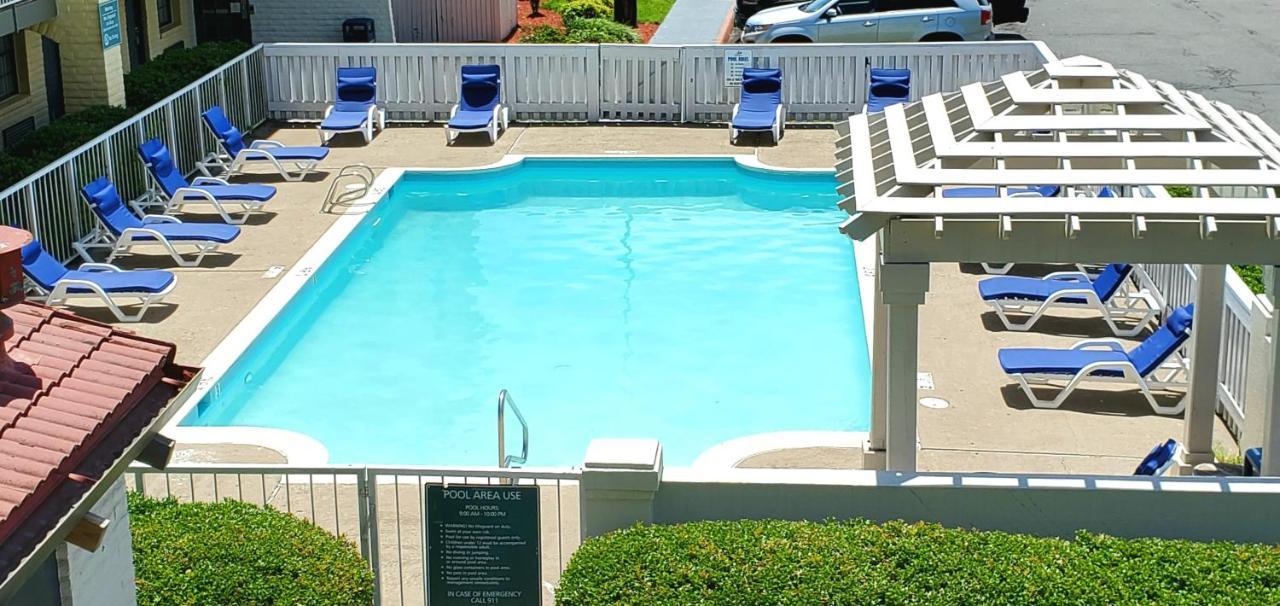 Quality Inn Hampton Esterno foto